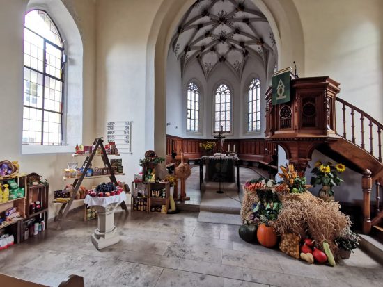 Gestaltung Erntedank-Altar