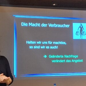 Mittwoch, 20. September 2023 um 19 Uhr – Fair kleidet