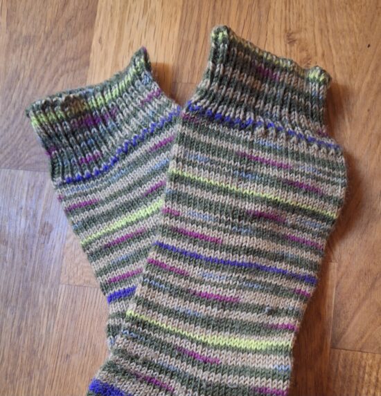 Mittwoch, 22. Oktober 2025 um 19 Uhr – Einführung in das Sockenstricken